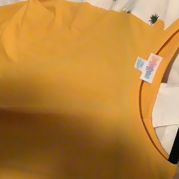 Lularoe basebal shirt - Picture 4 of 4